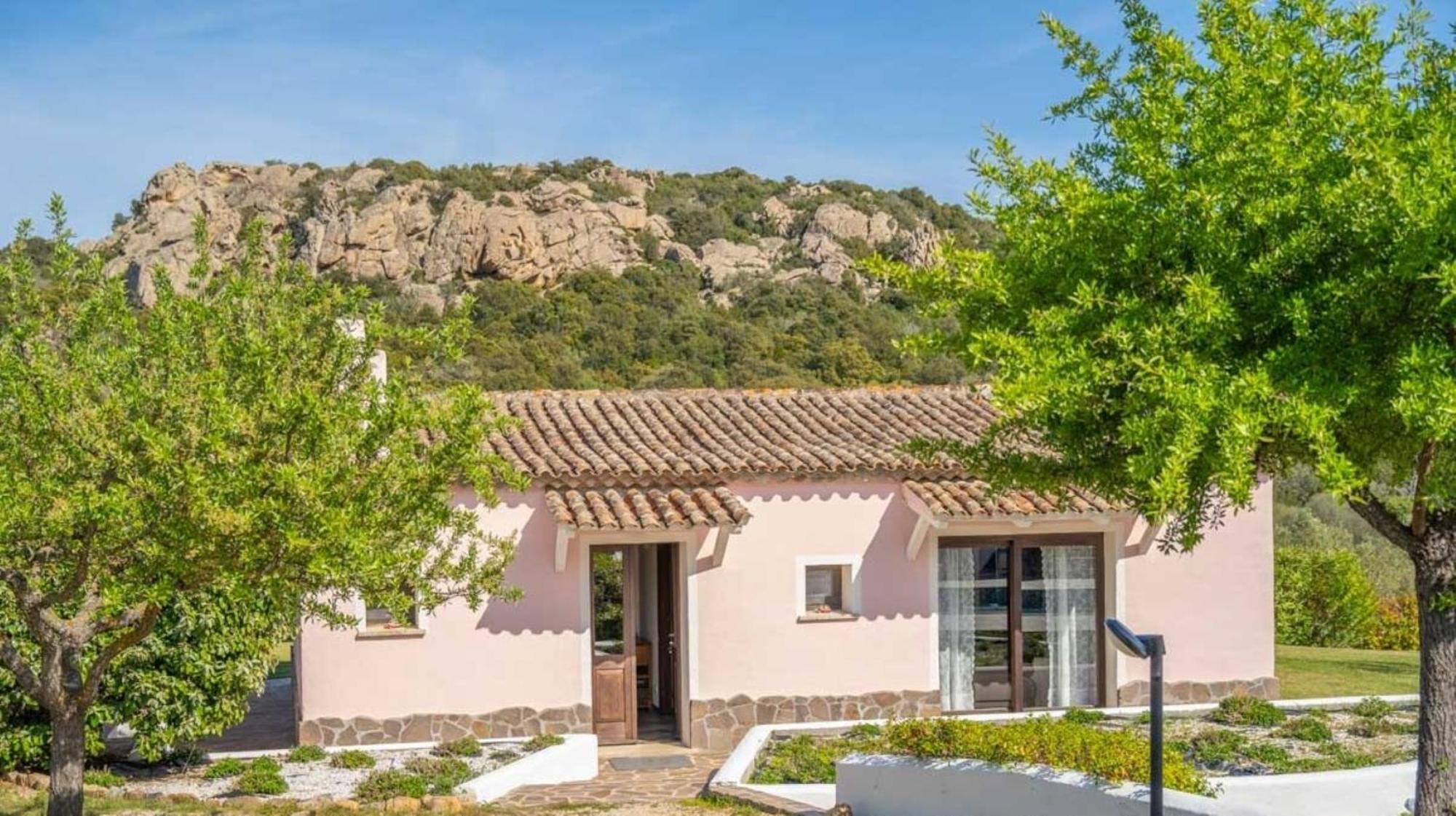 Podere Spartaco San Pantaleo Sole Ruiu Exterior foto